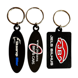 Oval Silicone nglering med logo/tekst, der er forhjet og farvelagt