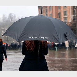 Paraplyer med diameter p 102 cm Hvid