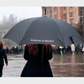 Paraplyer med diameter p 102 cm Hvid