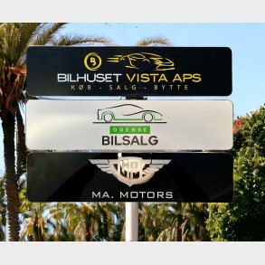 Dekoplader med din egen tekst og logo