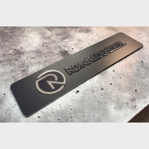 Luxus Dekoplade med beskyttende resin p bogstaverne